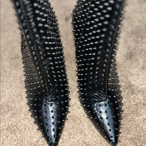 Steve Madden spiked boots - Picture 6 of 7